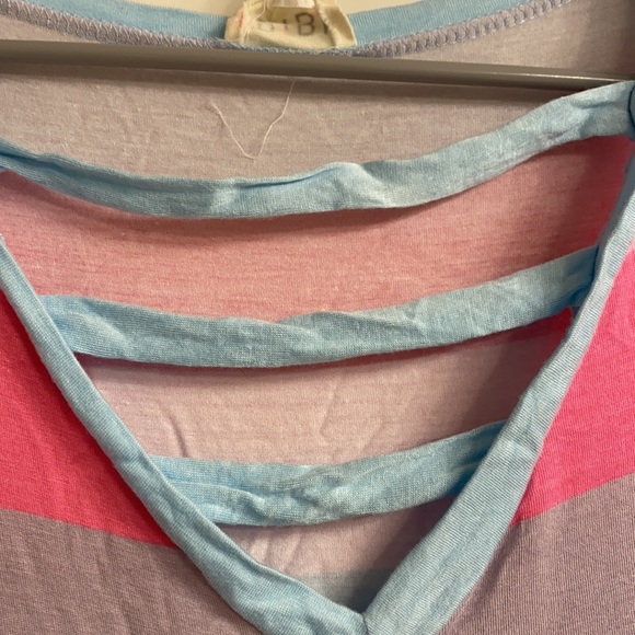 Women’s summer top - Picture 2 of 4